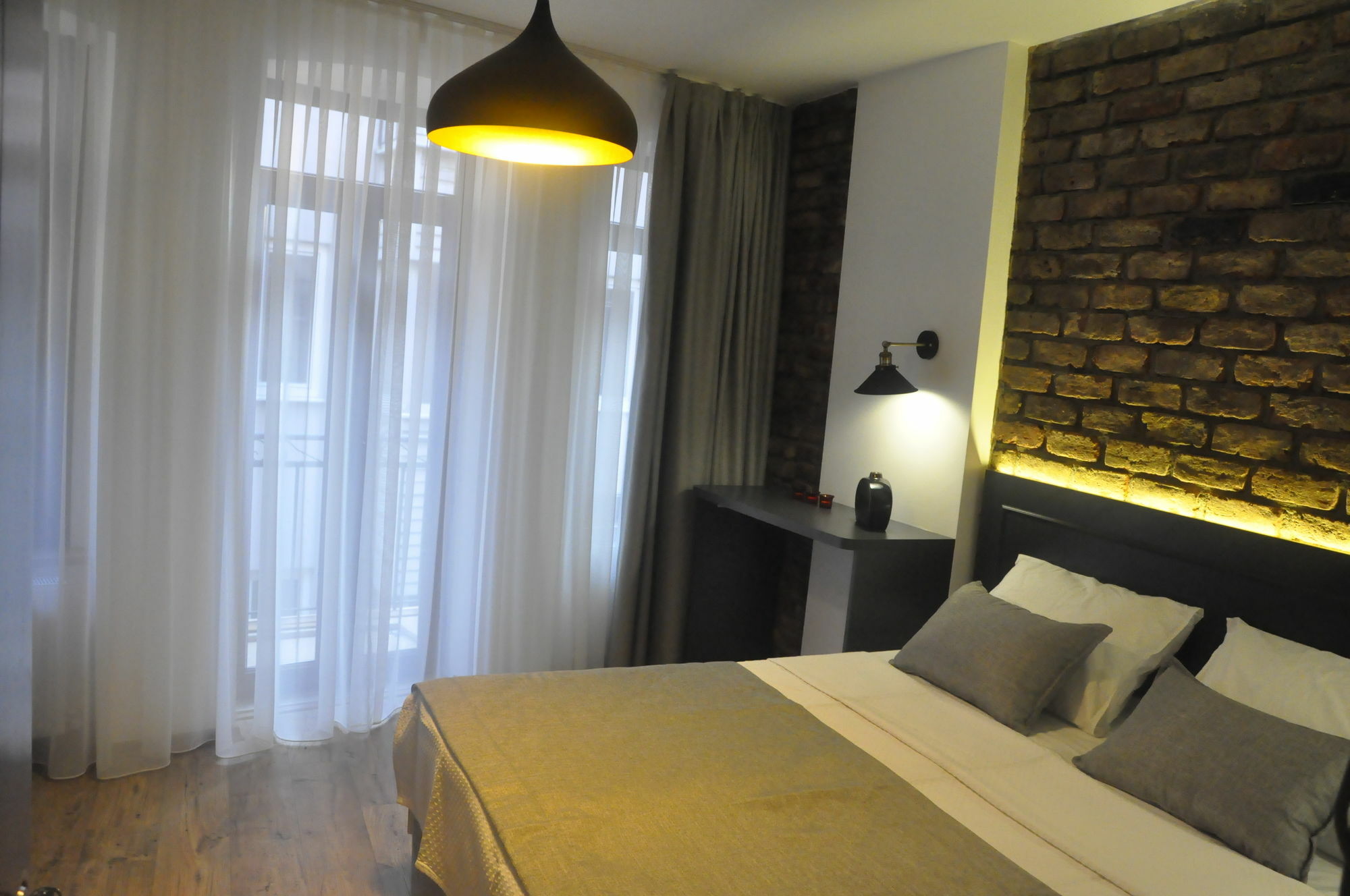 Utarit Hotel Стамбул Экстерьер фото A room at the hotel